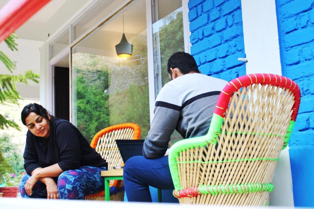 The Stream Side Hostel Mussoorie Ngoại thất bức ảnh