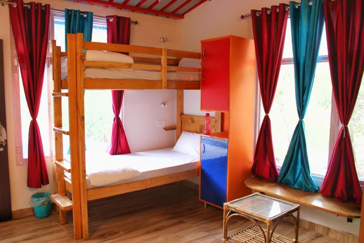 The Stream Side Hostel Mussoorie Ngoại thất bức ảnh